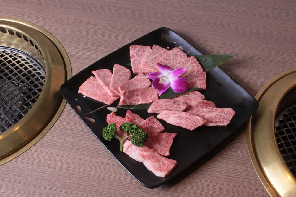 【肉盛り合わせ】和牛づくし贅沢盛り ［2～3名様用］